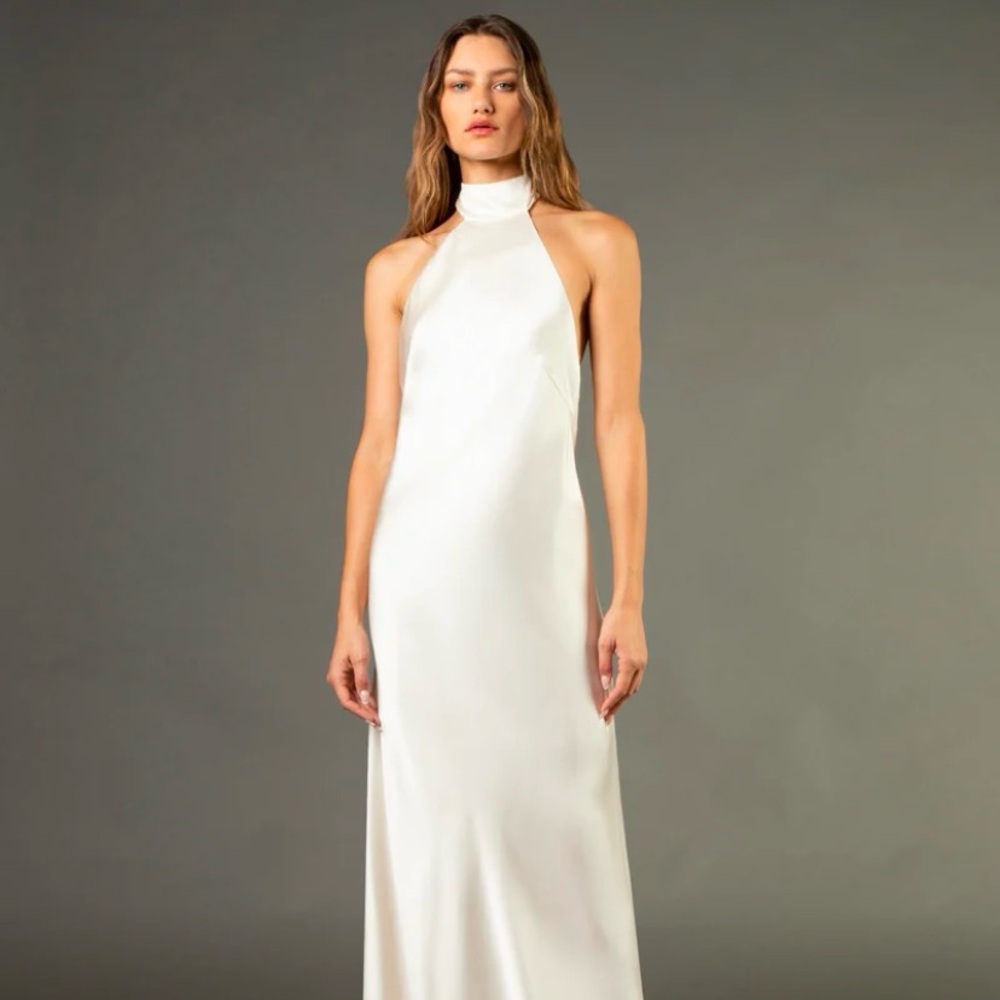 Gorgeous ivory silk Michelle Mason halter neck backless gown